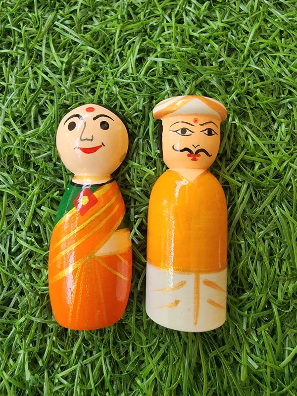 Multicolor_Wood_Hand_Painted_Indian_Couple_Figurines