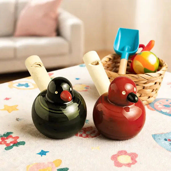 Red_Green_Wood_Bird_Shaped_Whistle_Toy_For_Kids