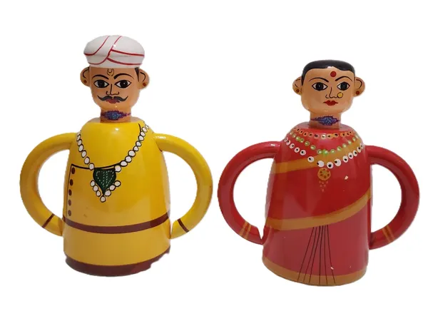 Wood_Folk_Art_Painted_Couple_Figurine_Set_Of_2