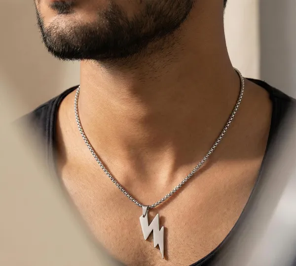 Lightning_Bolt_Pendant_Necklace