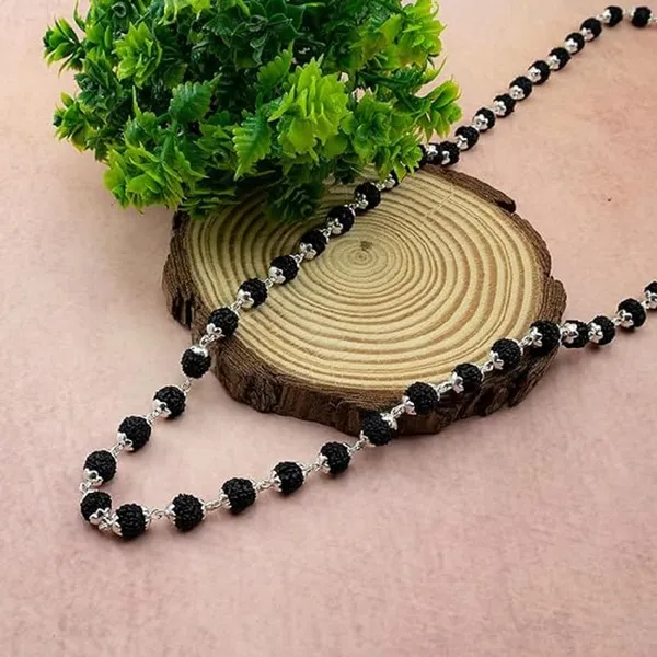 Rudraksha_Mala_With_Silver_Links