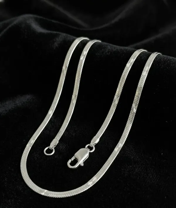 Herringbone_Chain_Necklace_For_Men