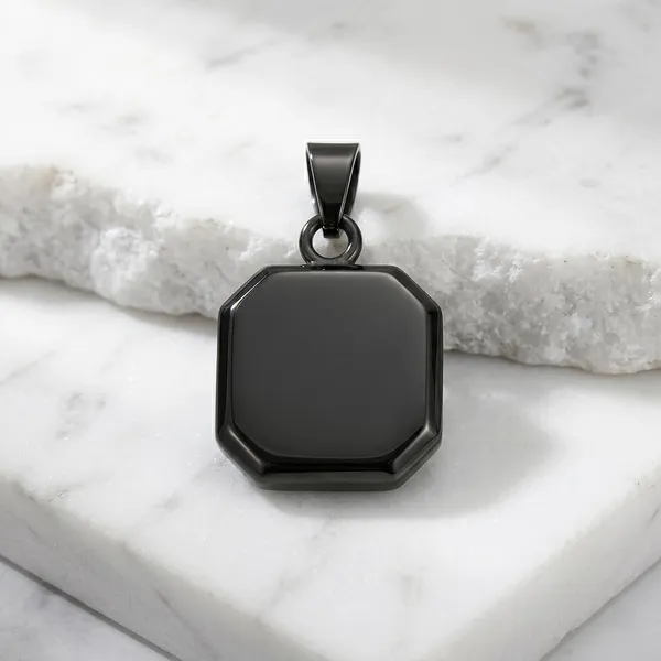 Stainless_Steel_Square_Pendant_With_Chain