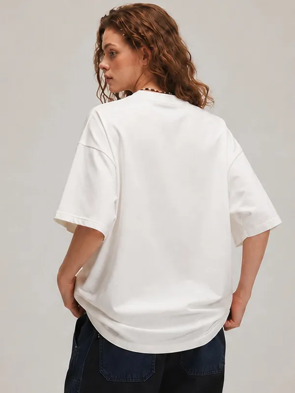 Someone_Please_Call_Nine_Wine_Wine_Oversized_T_Shirt_White