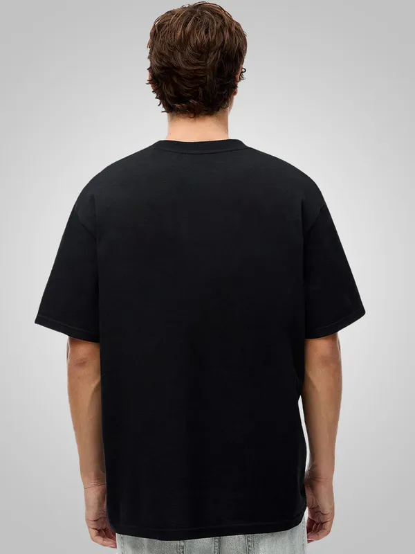 Love_Has_Many_Faces_Graphic_Oversized_T_Shirt_Black