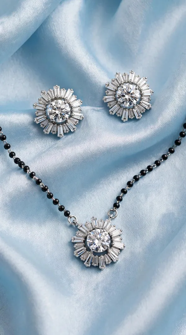 Silver_Tone_Floral_Stone_Black_Beaded_Mangalsutra_Set_For_Women