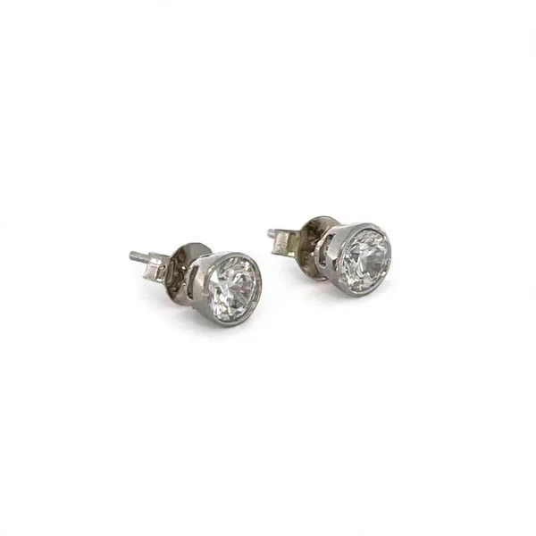 Silver_Tone_Round_Stone_Stud_Earrings_For_Women