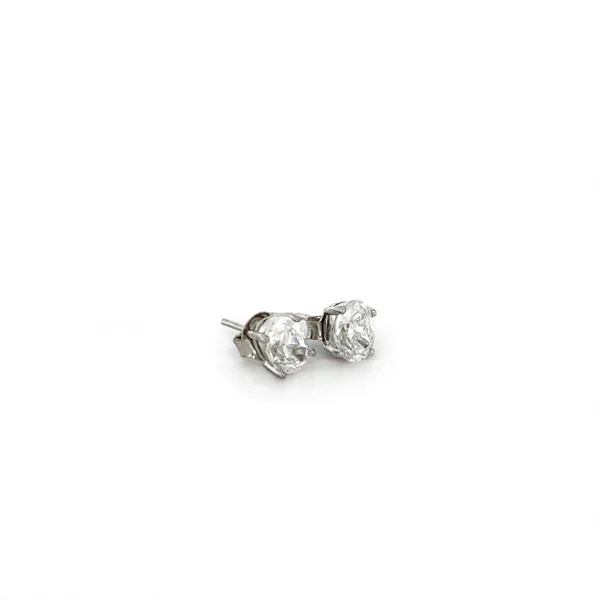 Silver_Tone_Crystal_Round_Stud_Earrings_For_Women