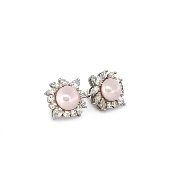Silver_Tone_Floral_Pearl_Stud_Earrings_For_Women