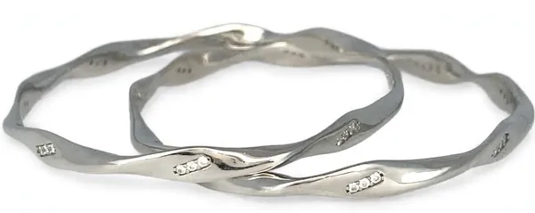 Silver_Tone_Twisted_Stone_Studded_Bangles_For_Women