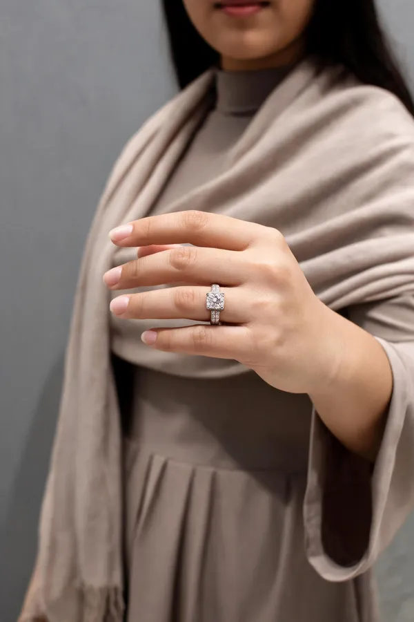 Gold_Tone_Square_Crystal_Statement_Ring_For_Women