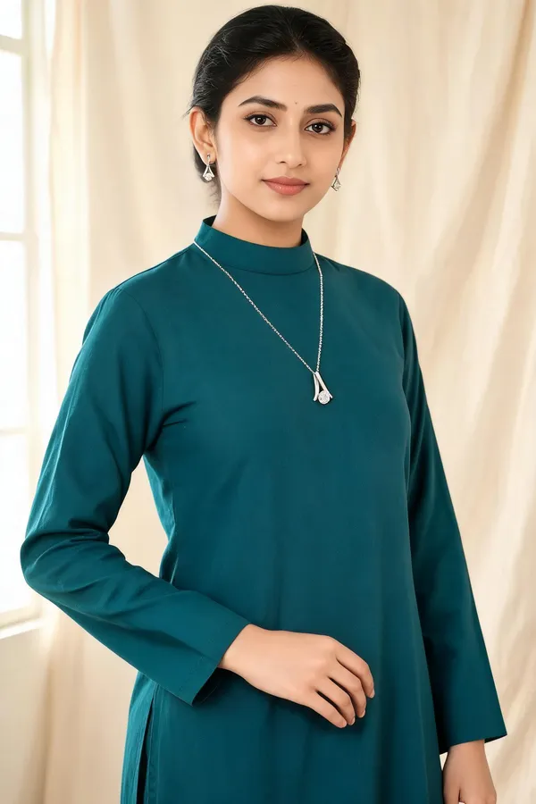 Silver_Tone_Pendant_Necklace_And_Earrings_Set_For_Women