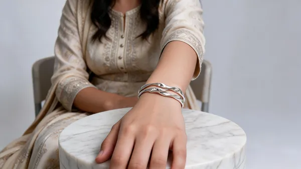 Silver_Tone_Twisted_Stone_Studded_Bangles_For_Women