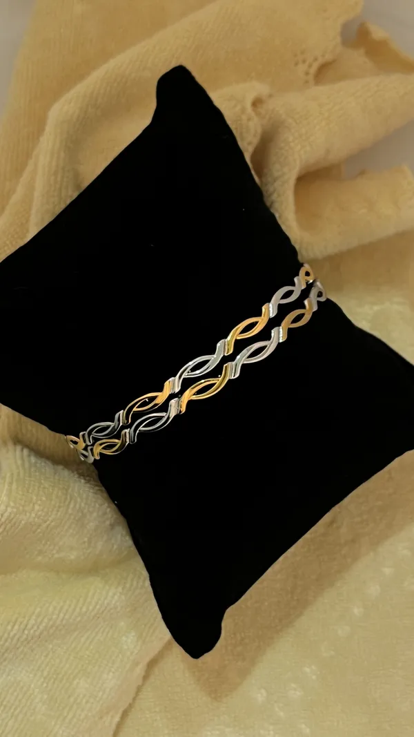 Gold_&_Silver_Tone_Two_Tone_Woven_Link_Bracelet_For_Women