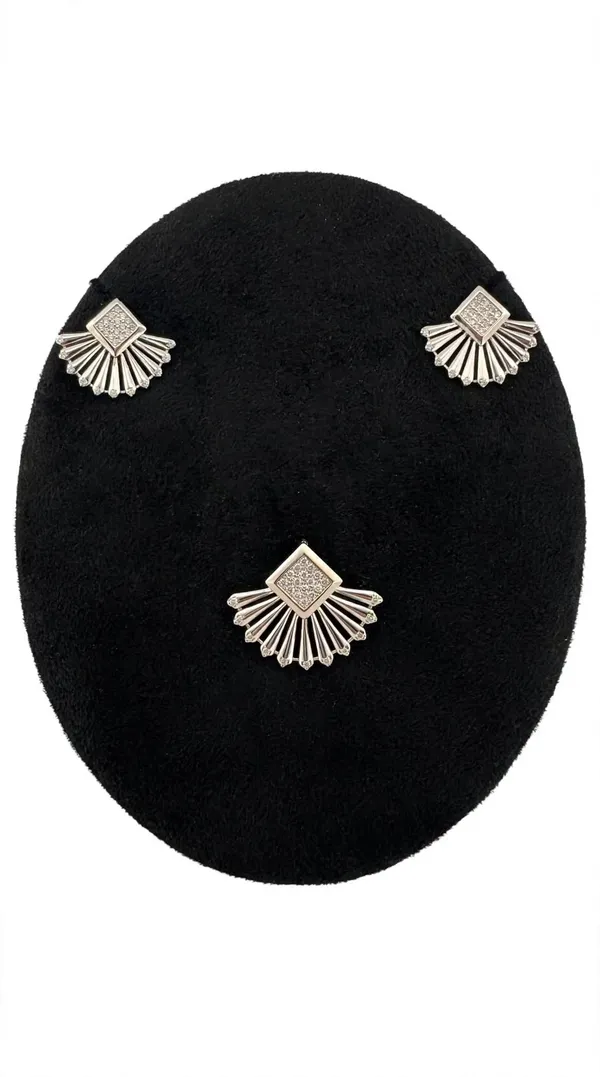 Silver_Tone_Geometric_Fan_Drop_Pendant_Jewellery_Set_For_Women