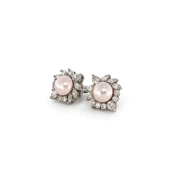 Silver_Tone_Floral_Pearl_Stud_Earrings_For_Women