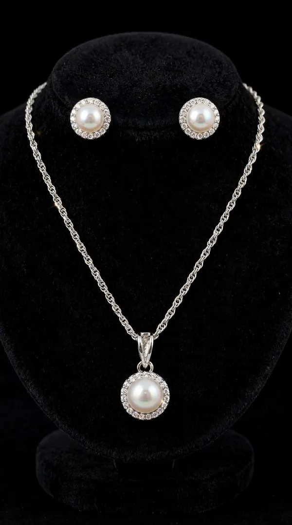 Silver_Tone_Pearl_Round_Pendant_Necklace_And_Earrings_Set_For_Women