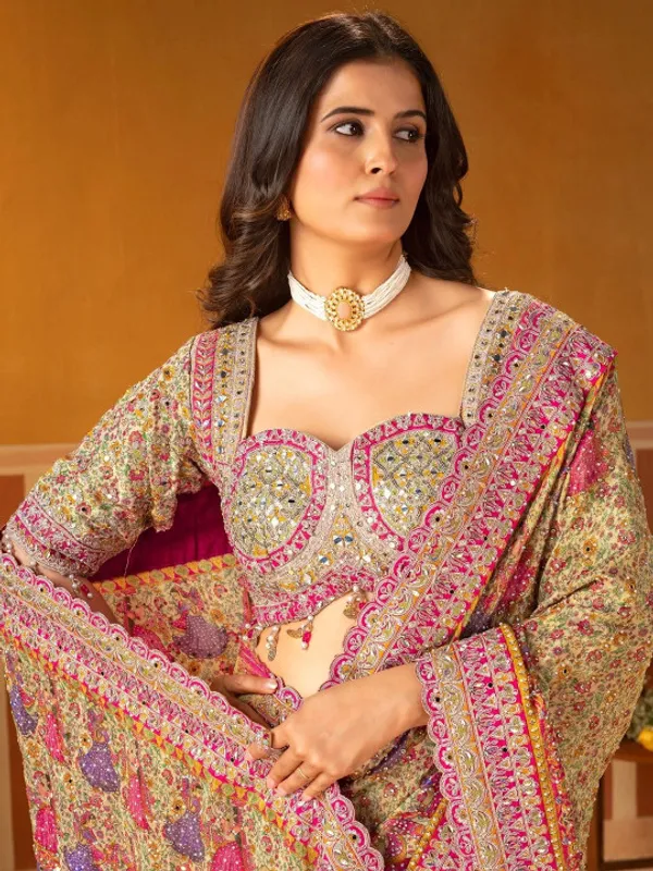 Floral_Embroidered_Heavy_Work_Saree_(5.5_Metre_Saree_With_Stitched_Blouse)