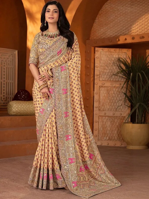 Ethnic_Motifs_Aari_Work_Heavy_Work_Saree_(5.5_Metre_Saree_With_Stitched_Blouse)