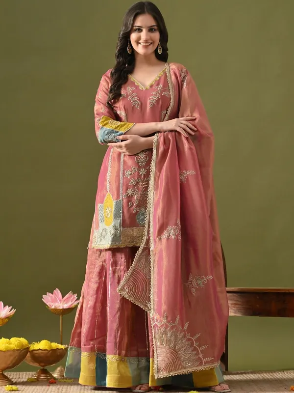 Women_Ethnic_Motifs_Embroidered_Regular_Sequinned_Kurta_with_Sharara_&_With_Dupatta