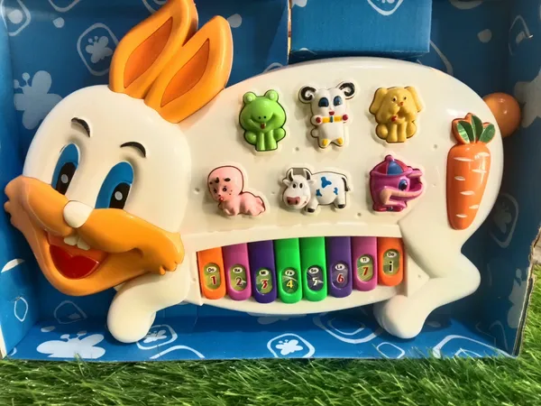 Duck_Shaped_Musical_Toy_Piano
