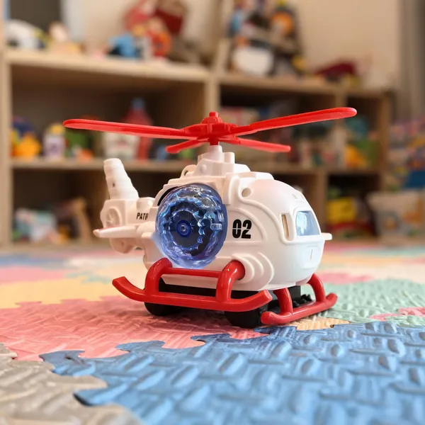 White_Plastic_Petrol_Helicopter