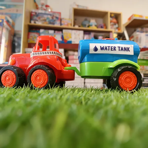 Red_Plastic_Unbrackable_Construction_Toys