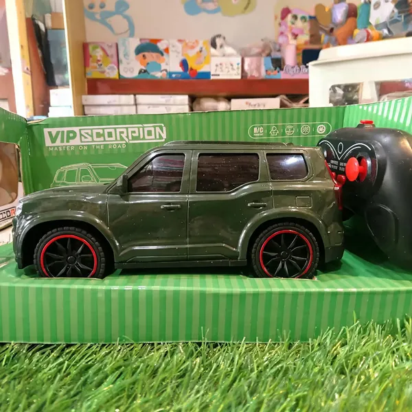 Green_Plastic_Vip_Scorpion