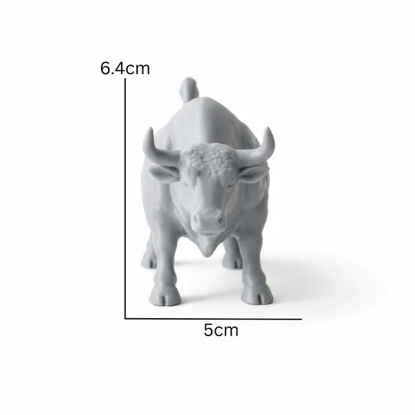 Majestic_Bull_Statue_Minimalist_Strength_Decor_Silver