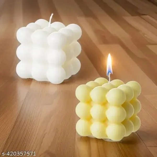 White_And_Yellow_Soy_Wax_Scented_Candles_For_Home_Decor