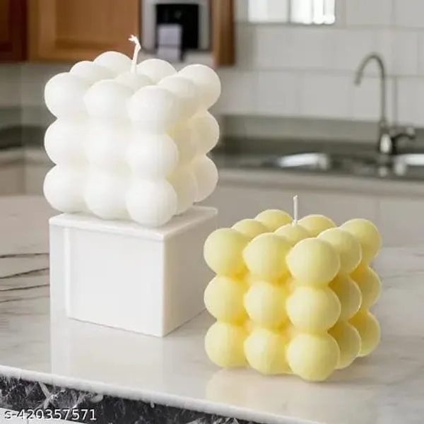 White_And_Yellow_Soy_Wax_Scented_Candles_For_Home_Decor