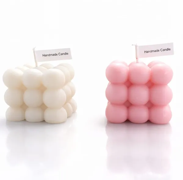 White_And_Pink_Soy_Wax_Scented_Candles_For_Home_Decor