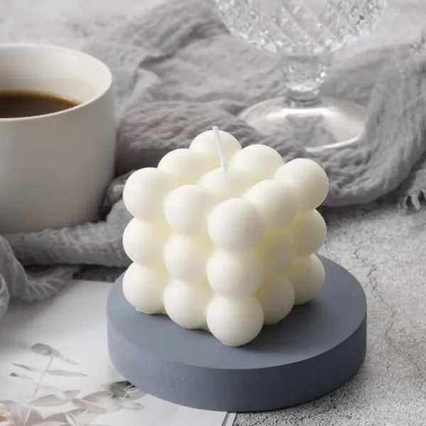 White_Soy_Wax_Scented_Candles_For_Home_Decor
