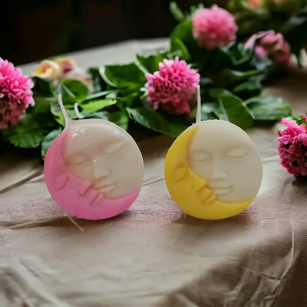 Yellow_And_Pink_Soy_Wax_Scented_Candles_For_Home_Decor