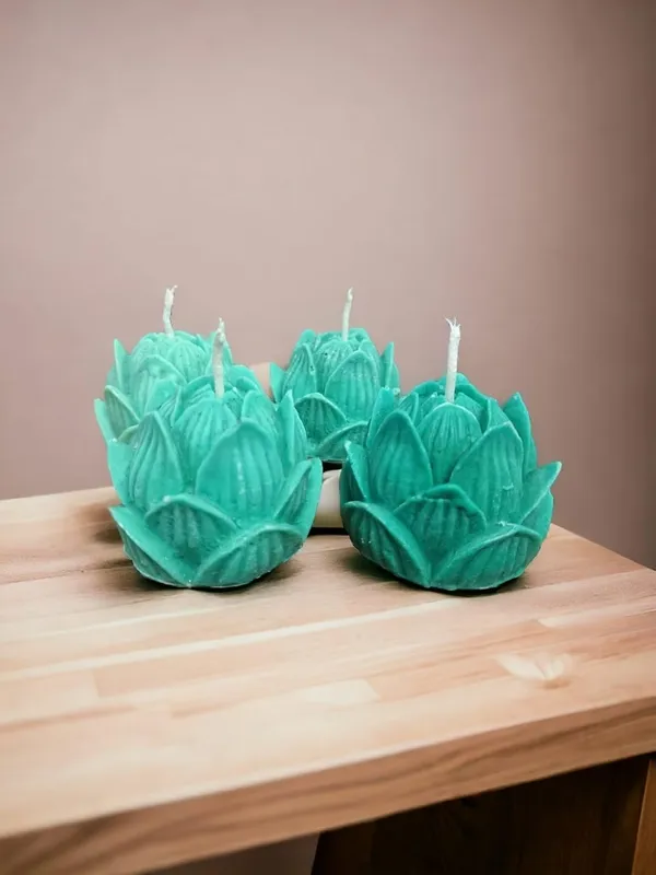 Green_Soy_Wax_Scented_Candles_For_Home_Decor