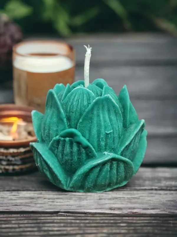 Green_Soy_Wax_Scented_Candles_For_Home_Decor
