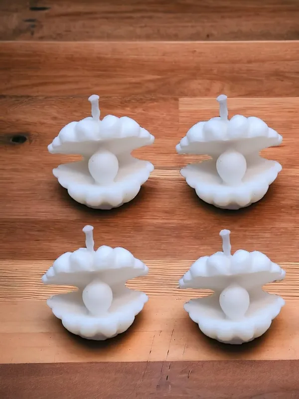 White_Soy_Wax_Scented_Candles_For_Home_Decor