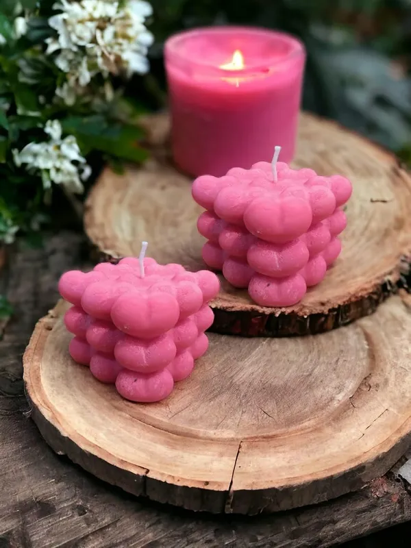 Red_Soy_Wax_Scented_Candles_For_Home_Decor