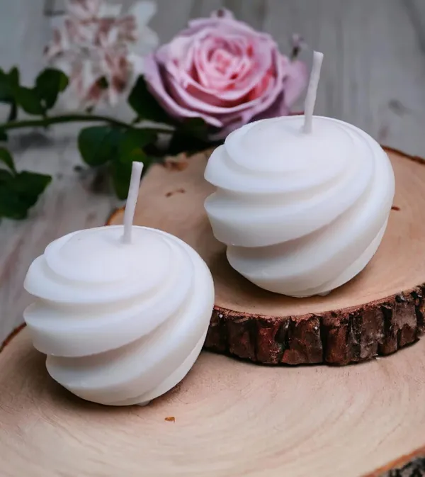 White_Soy_Wax_Scented_Candles_For_Home_Decor