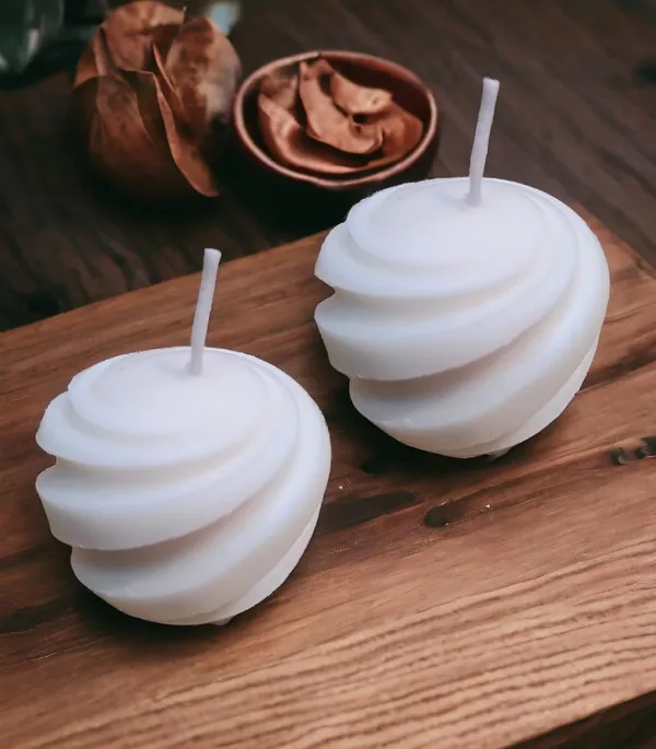 White_Soy_Wax_Scented_Candles_For_Home_Decor