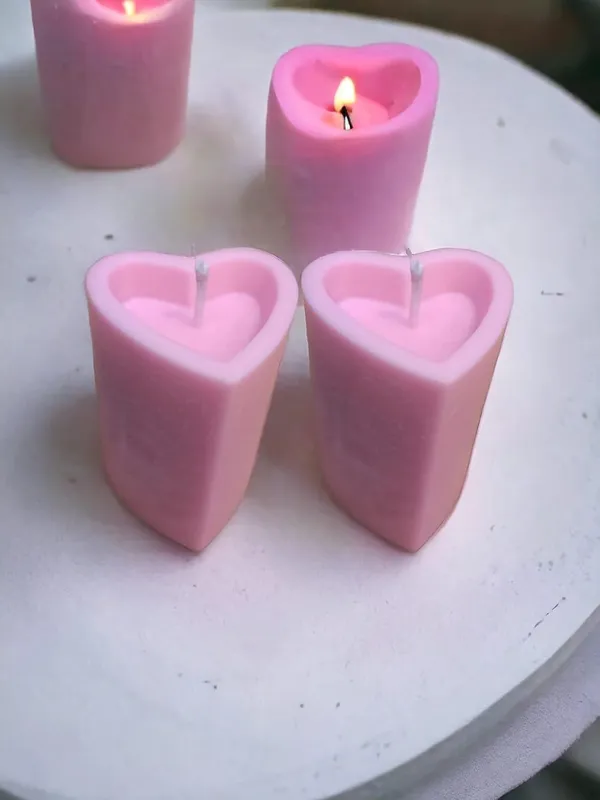 Pink_Soy_Wax_Scented_Candles_For_Home_Decor