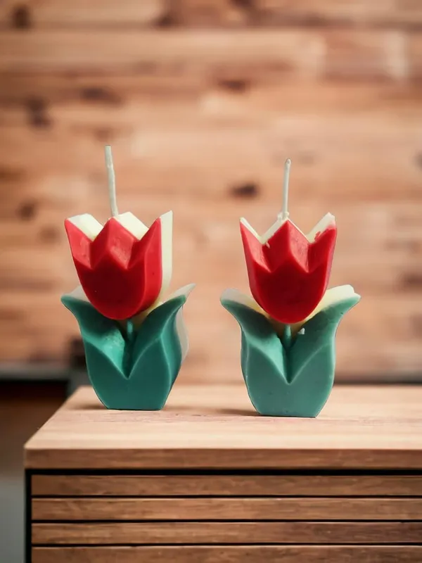 Red_Soy_Wax_Scented_Candles_For_Home_Decor