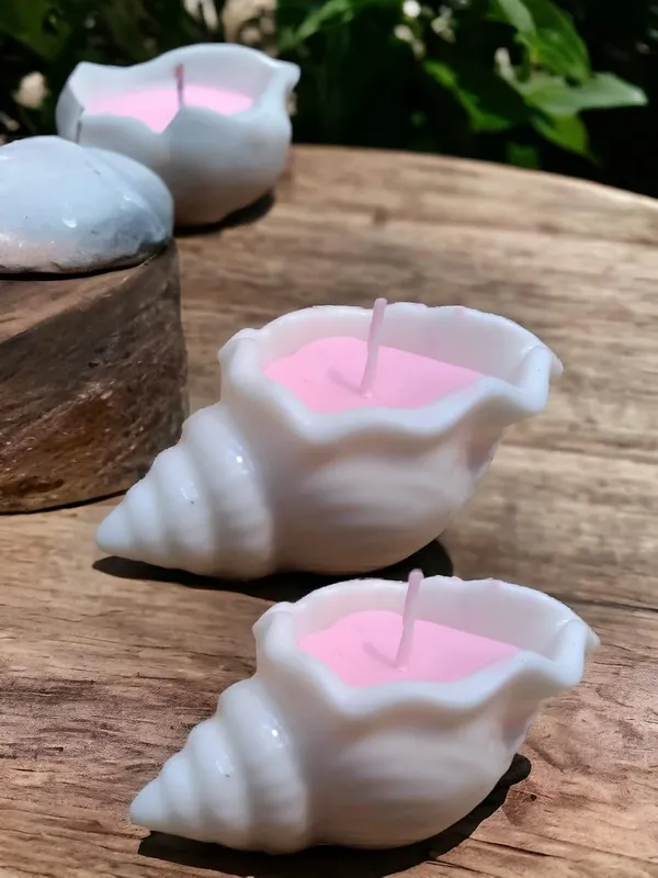 White_Soy_Wax_Scented_Candles_For_Home_Decor