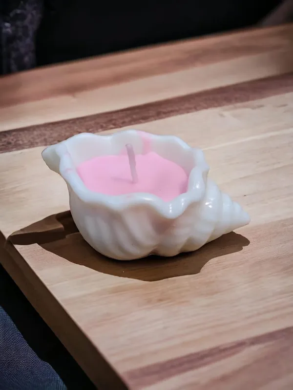 White_Soy_Wax_Scented_Candles_For_Home_Decor