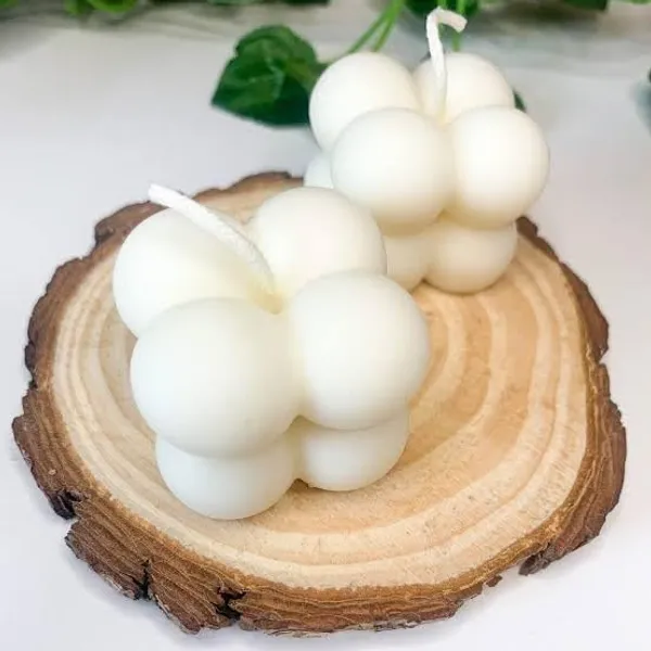 White_Soy_Wax_Scented_Candles_For_Home_Decor