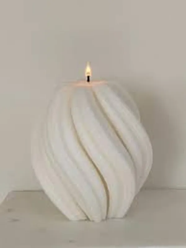 White_Soy_Wax_Scented_Candles_For_Home_Decor
