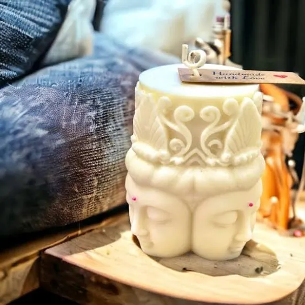 White_Soy_Wax_Scented_Candles_For_Home_Decor