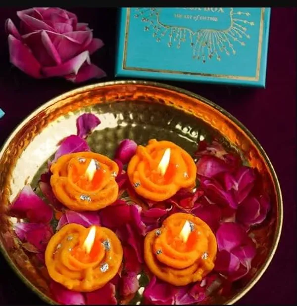 Orange_Soy_Wax_Scented_Candles_For_Home_Decor