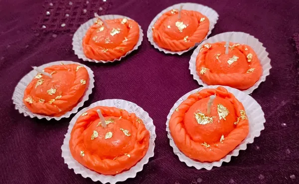 Orange_Soy_Wax_Scented_Candles_For_Home_Decor