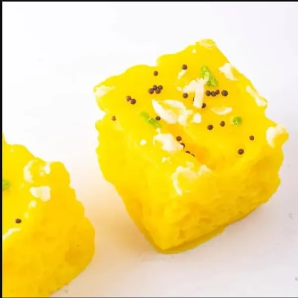 Yellow_Soy_Wax_Scented_Candles_For_Home_Decor